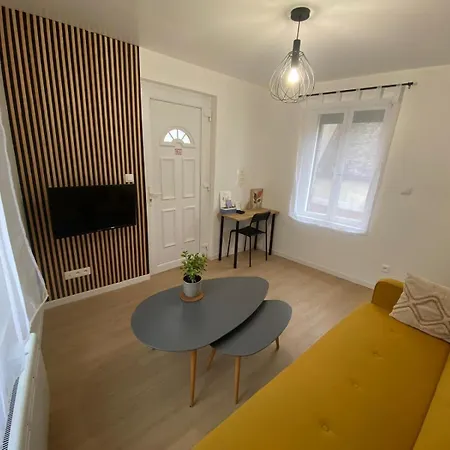 Appartements Pacy-Sur-Eure Exterior photo